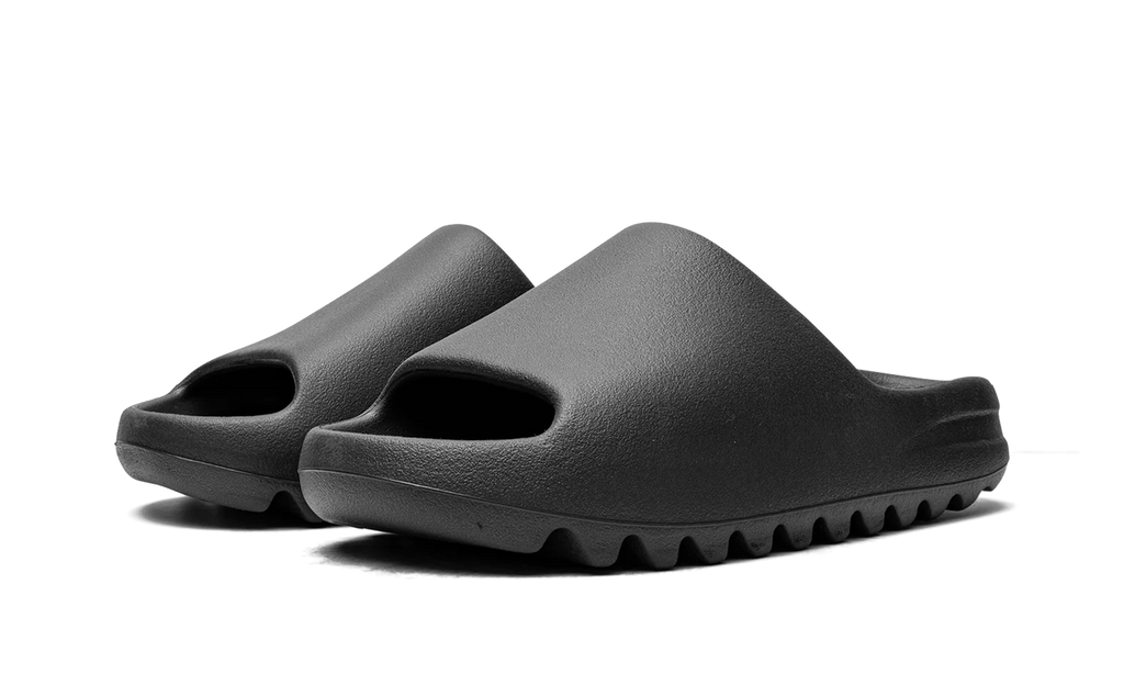 Yeezy onxy Slide